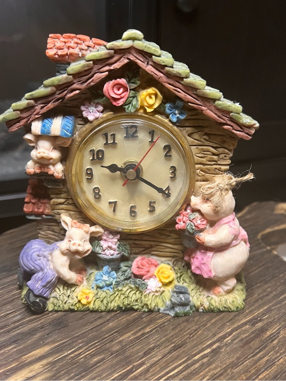 Vintage Three Little Pigs Tabletop Clock WORKING